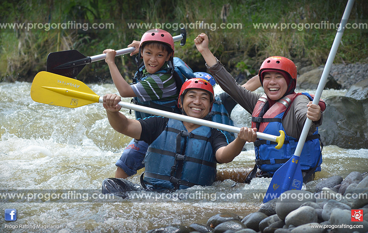Read more about the article Arung Jeram Magelang – Progo Hulu